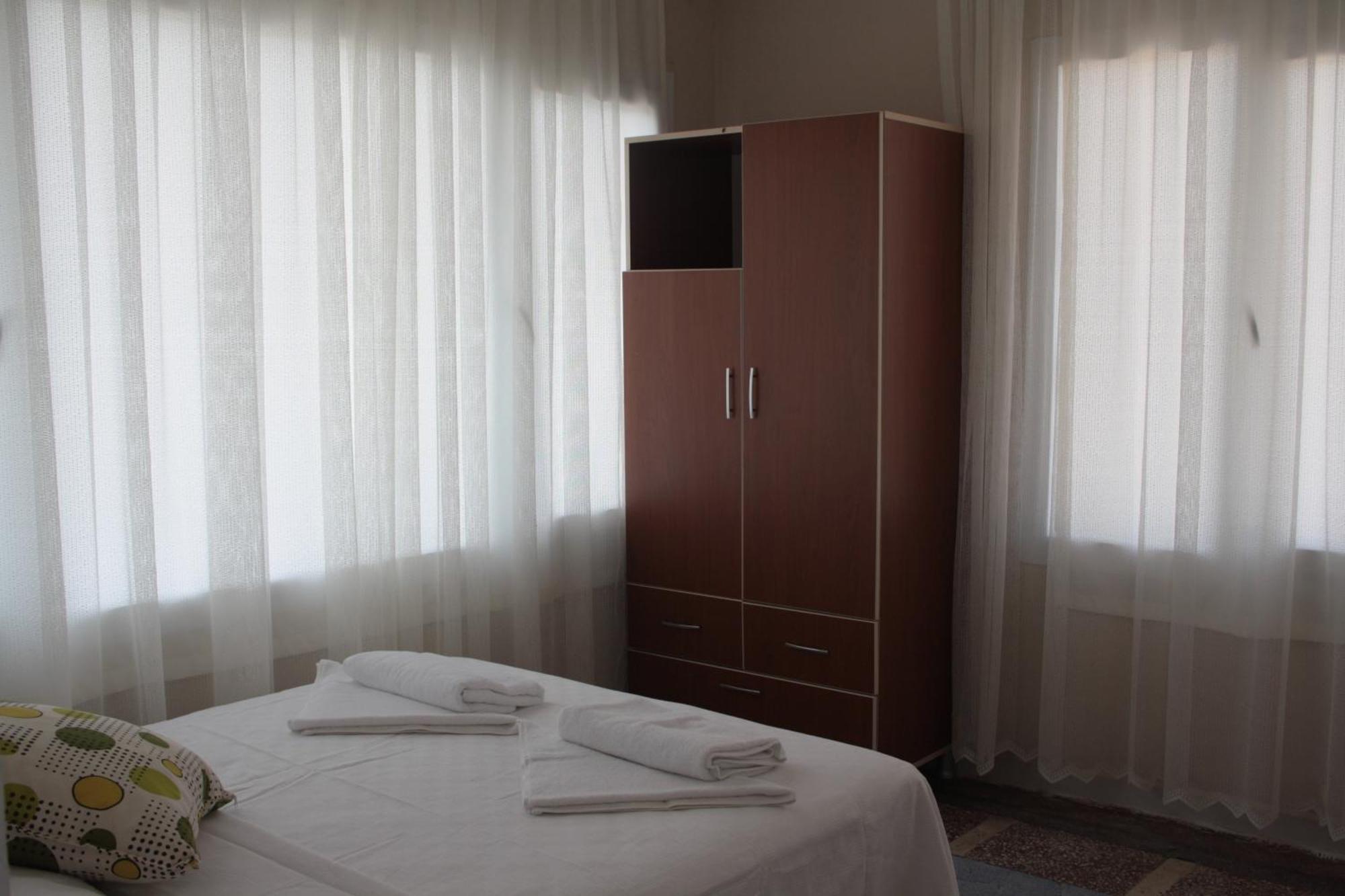 Tunc Hotel Ayvalı Rum bild